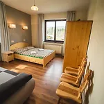 Pod Hawraniem & Bike Friendly Maison d'hôtes