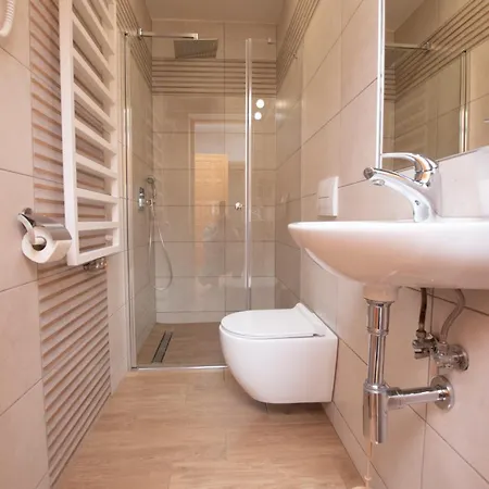 Pod Hawraniem & Bike Friendly Pensionat 3*