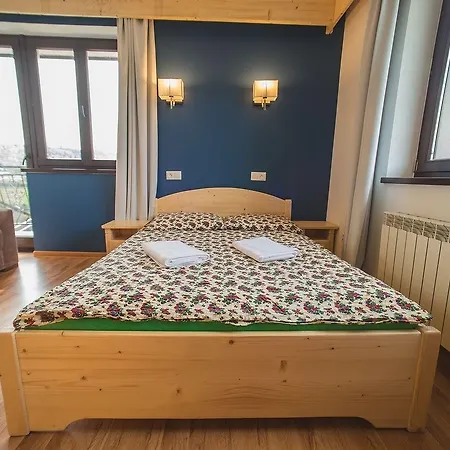 Pod Hawraniem Pokoje Z Widokiem Na Tatry Ski & Bike Friendly Jurgow בית הארחה Jurgów