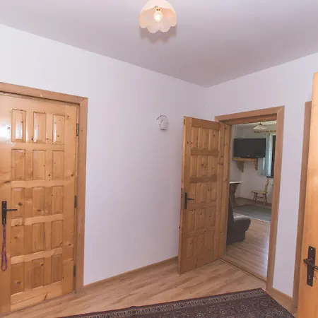 Πανσιόν Pod Hawraniem Z Widokiem Na Tatry & Bike Friendly 3*