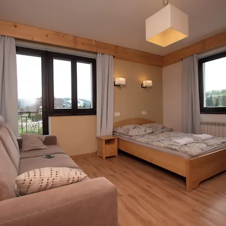 בית הארחה Pod Hawraniem Pokoje Z Widokiem Na Tatry Ski & Bike Friendly Jurgow 3*