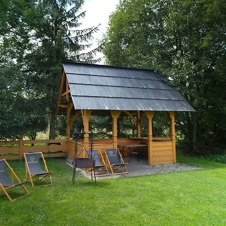 Pod Hawraniem Z Widokiem Na Tatry & Bike Friendly بيت ضيافة Jurgów
